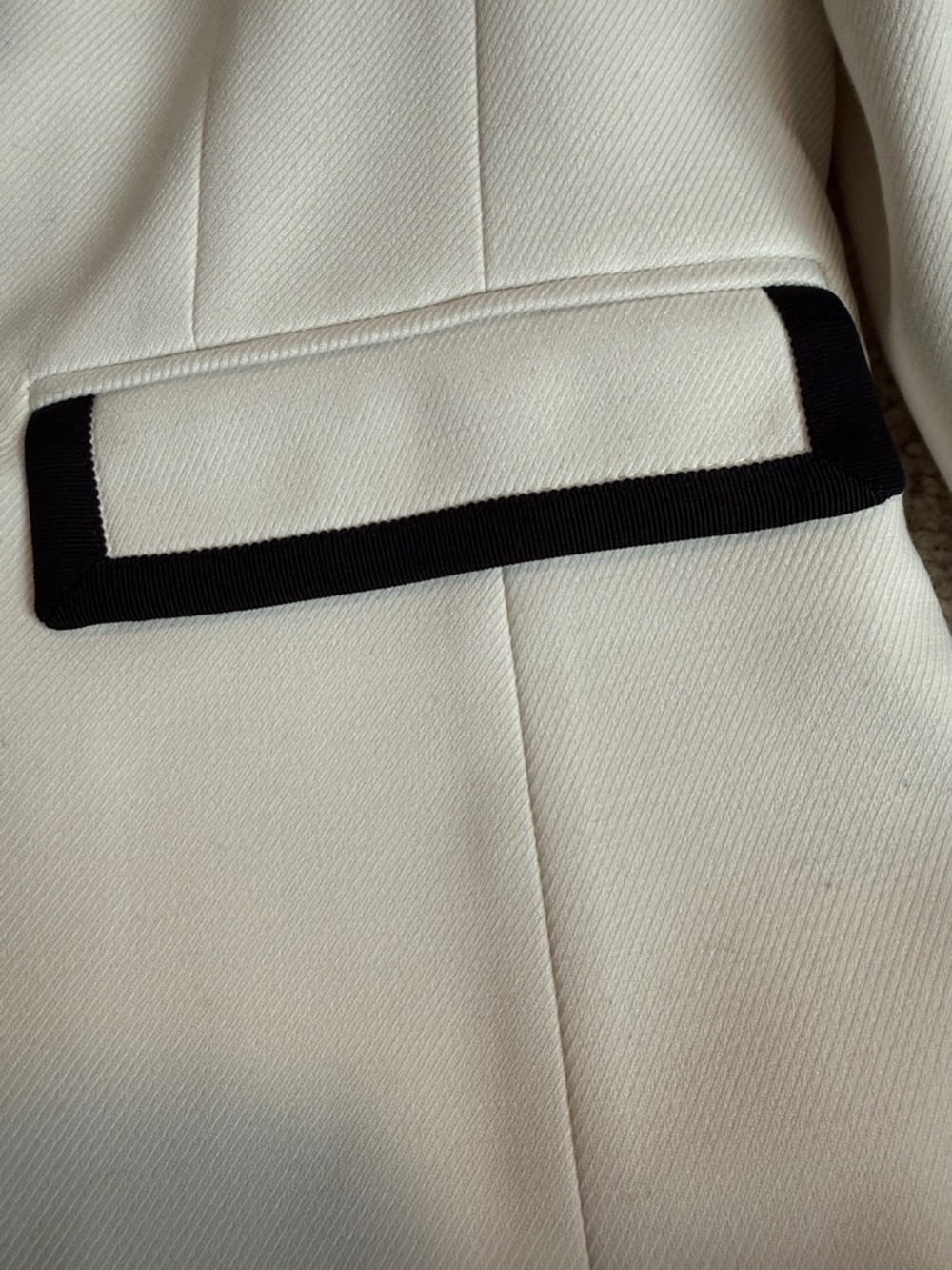 ME+EM Cropped Bound Edge Cream blazer with black piping trim | UK 10 US 6 - Picture 10 of 13